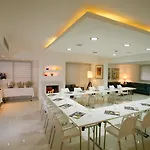 Anemi Hotel & Suites