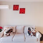 Alexis Apartments - Lovely 2-Bedroom With Swimming Pool