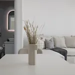 Phaedrus Living Seaview Modern Flat Limnaria 134