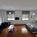 Lovely Studio Apartment In Pafos