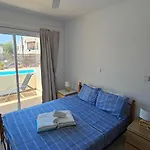 Peaceful Apartment With Double Bed - Oak Breeze