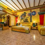 Roman Boutique Hotel