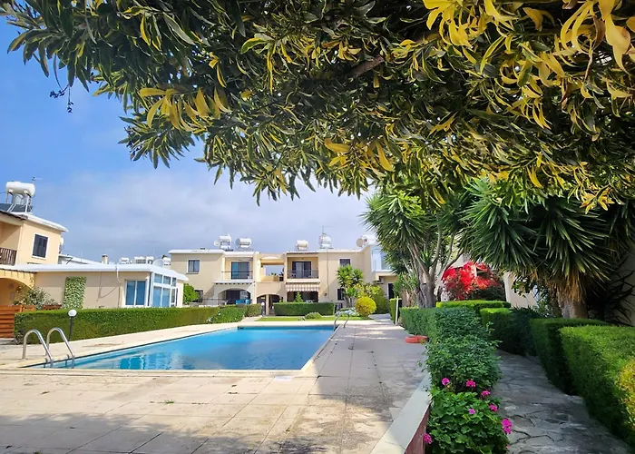 Seaside Private Garden Terrace Bbq And Pool