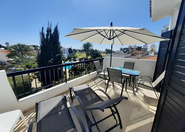 Kato Paphos Beach Apartment