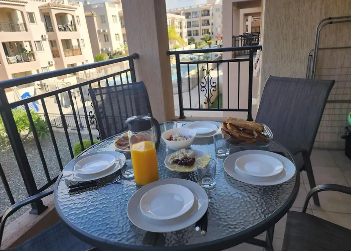 Royal-Seacrest Paphos-Center Vip