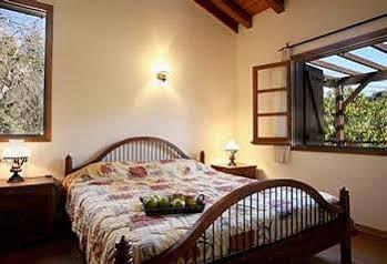 Z & X Holiday Villas Hotel