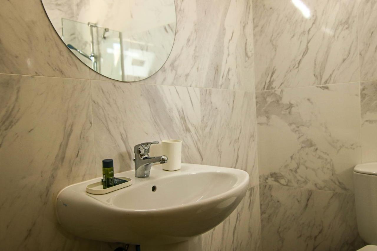 Phaedrus Living: Seaside Luxury Flat Athina 116 Apartment *