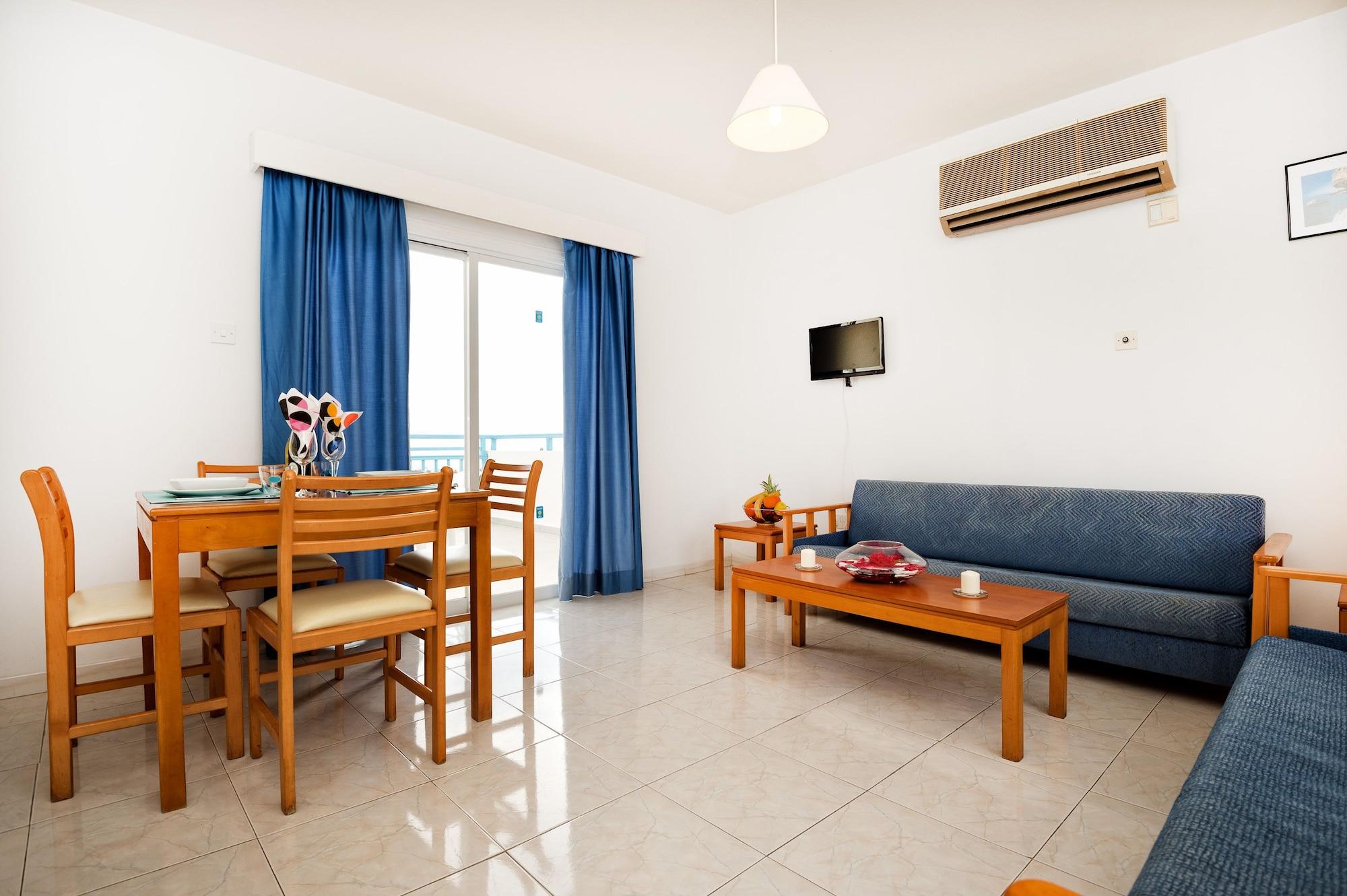 Sunny Hill Aparthotel