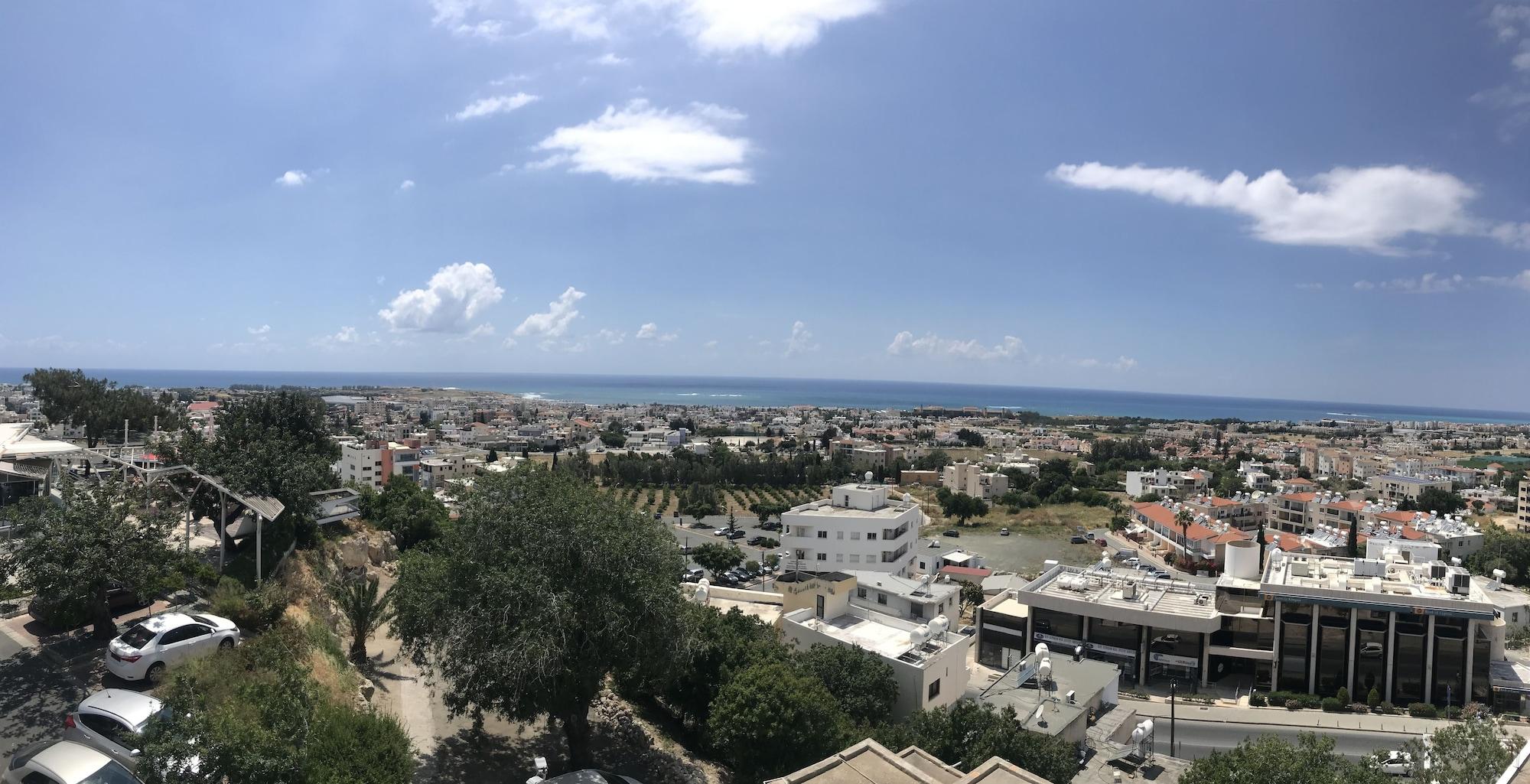Hotel Axiothea Paphos