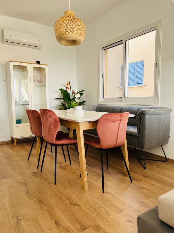 Apartment Golden Palms Regina Gardens *