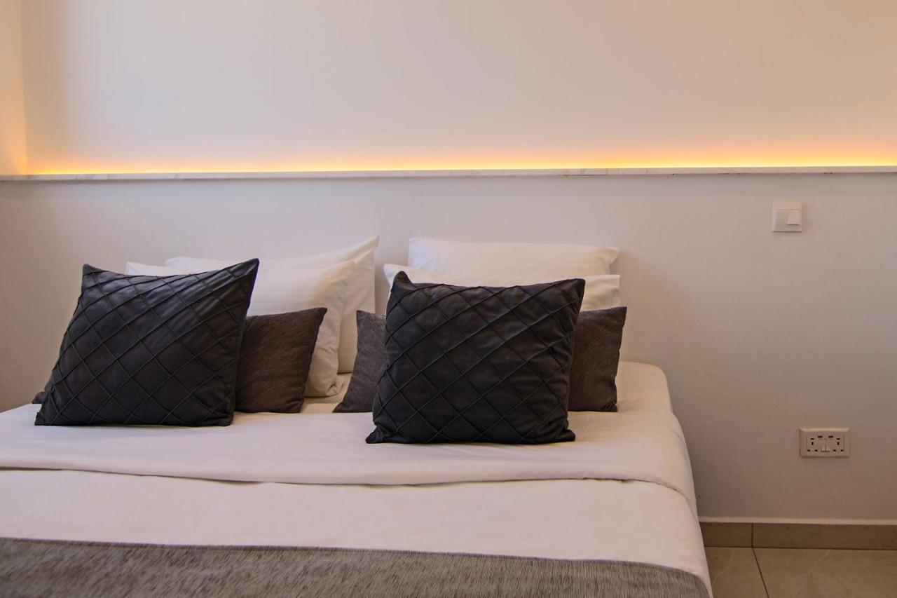 Phaedrus Living - Seaside Executive Flat Harbour 207 Apartment Paphos