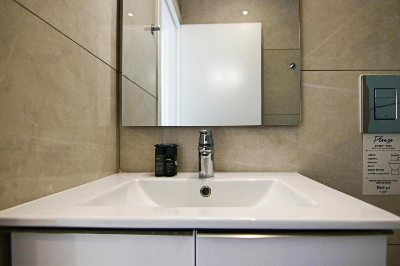 Phaedrus Living - Seaside Executive Flat Harbour 207 Paphos