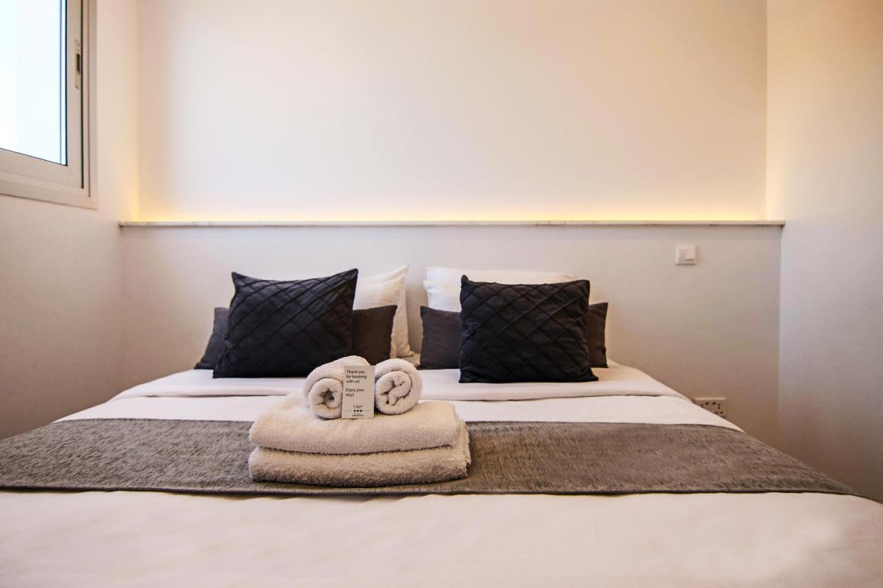 Phaedrus Living - Seaside Executive Flat Harbour 207 Apartment