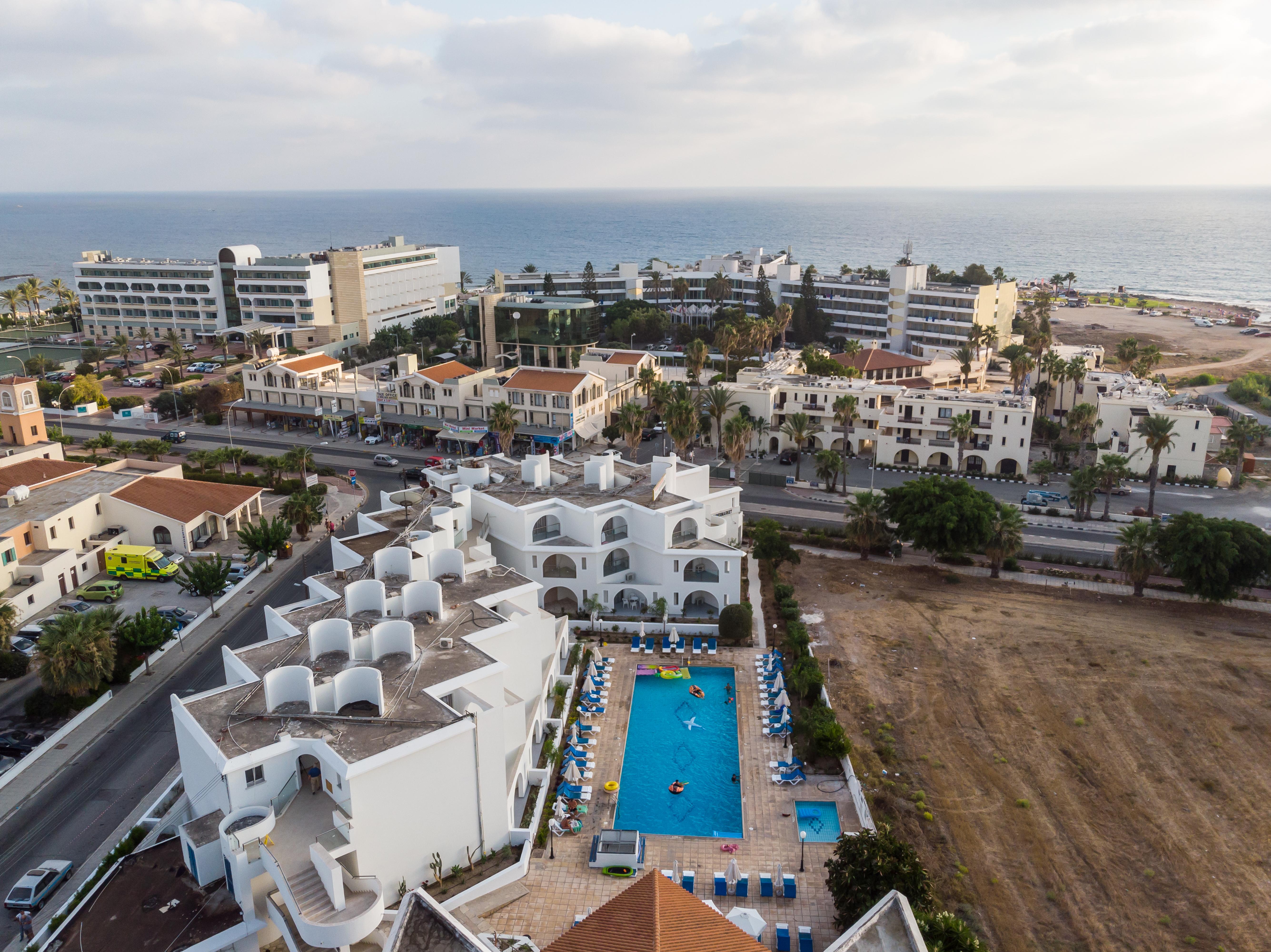Aparthotel Pandream 3*