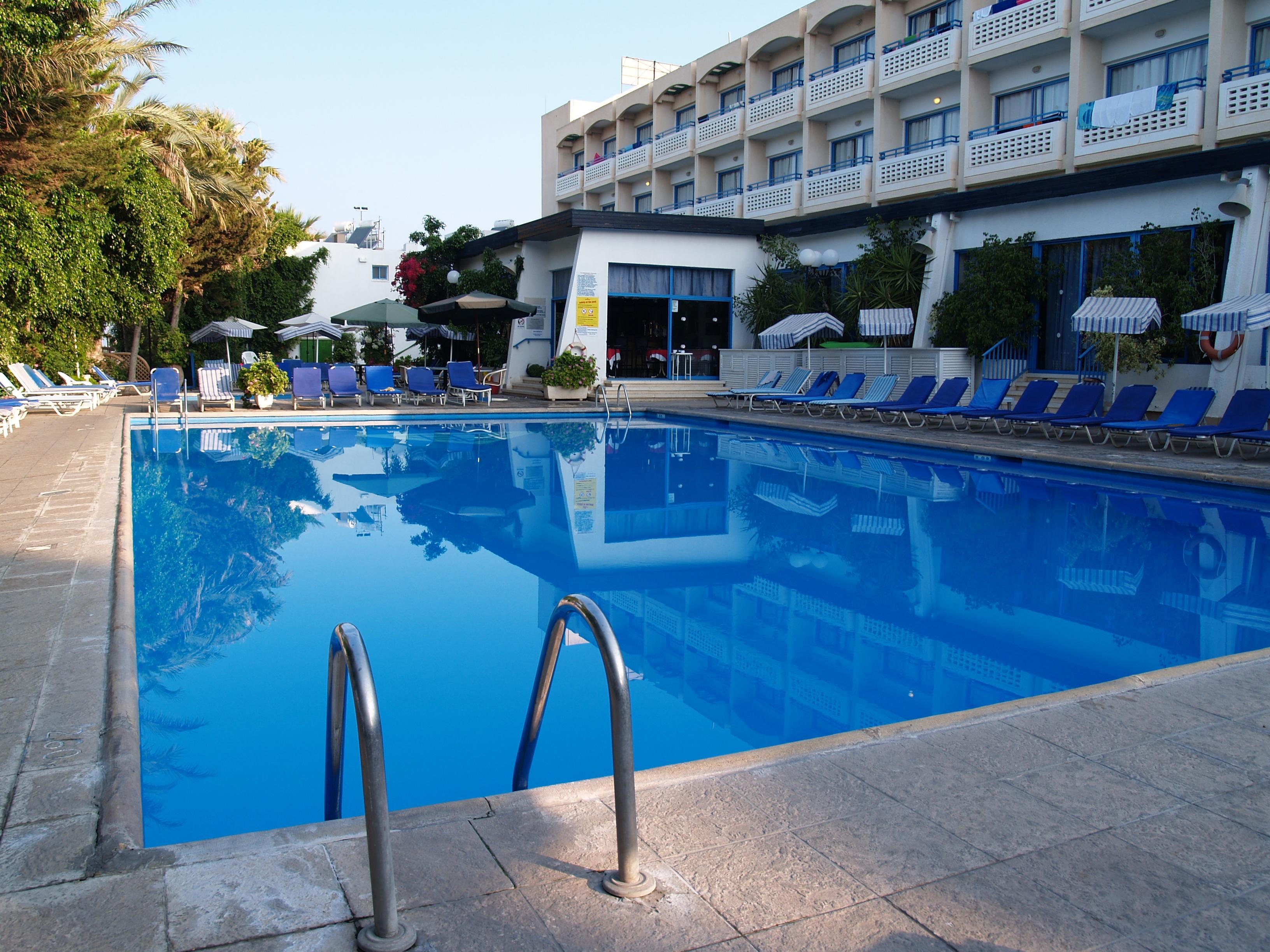 Paphiessa & Hotel