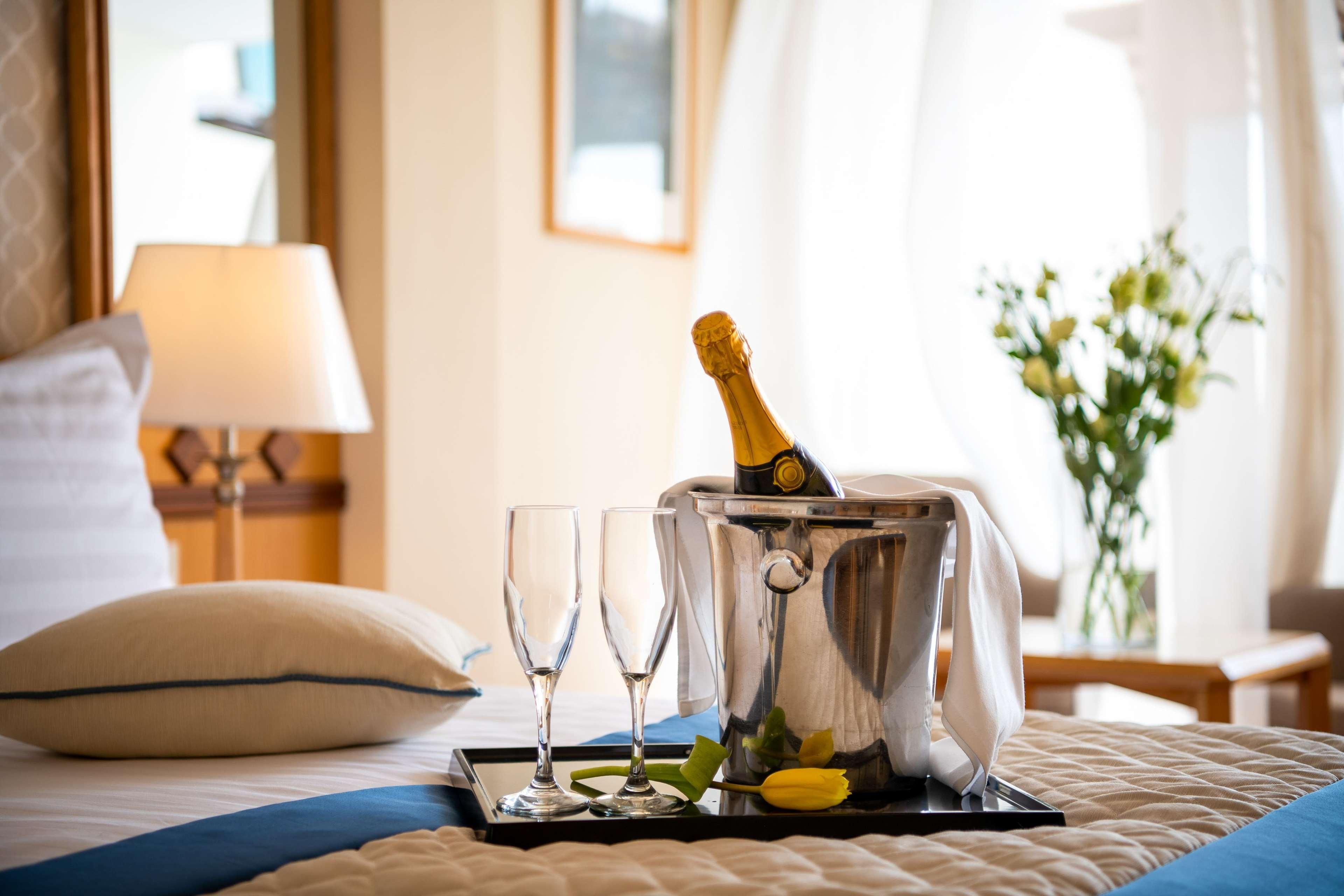 Constantinou Bros Athena Hotel 4*