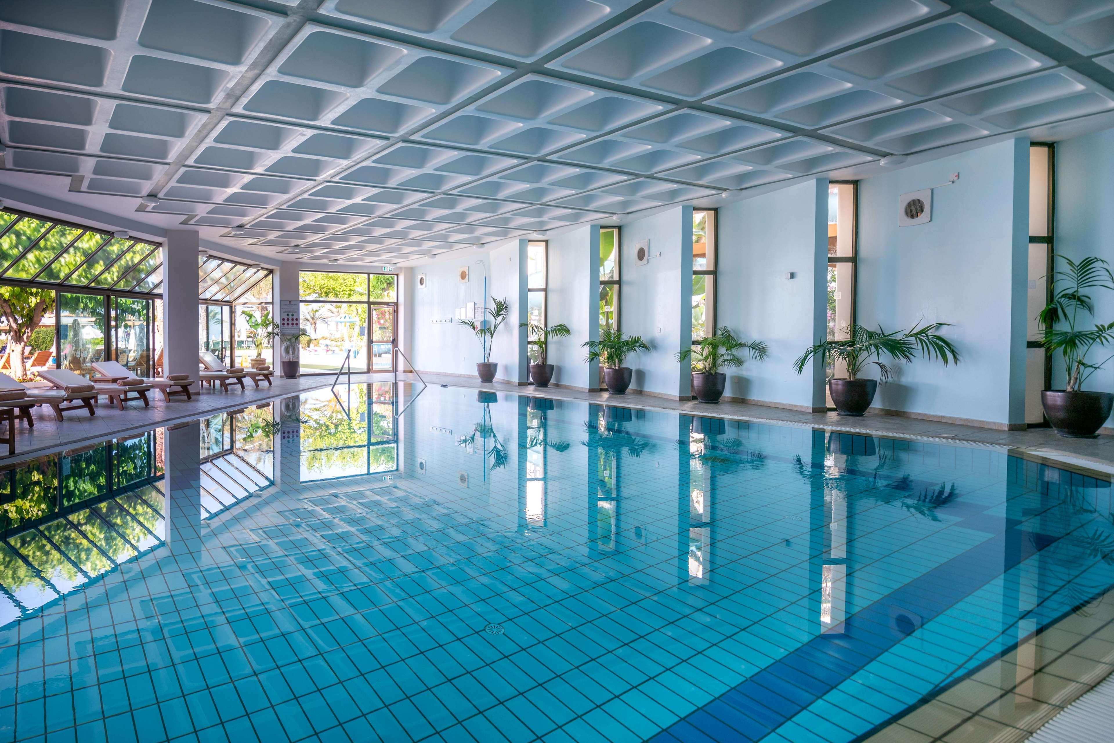 Constantinou Bros Athena Hotel 4*