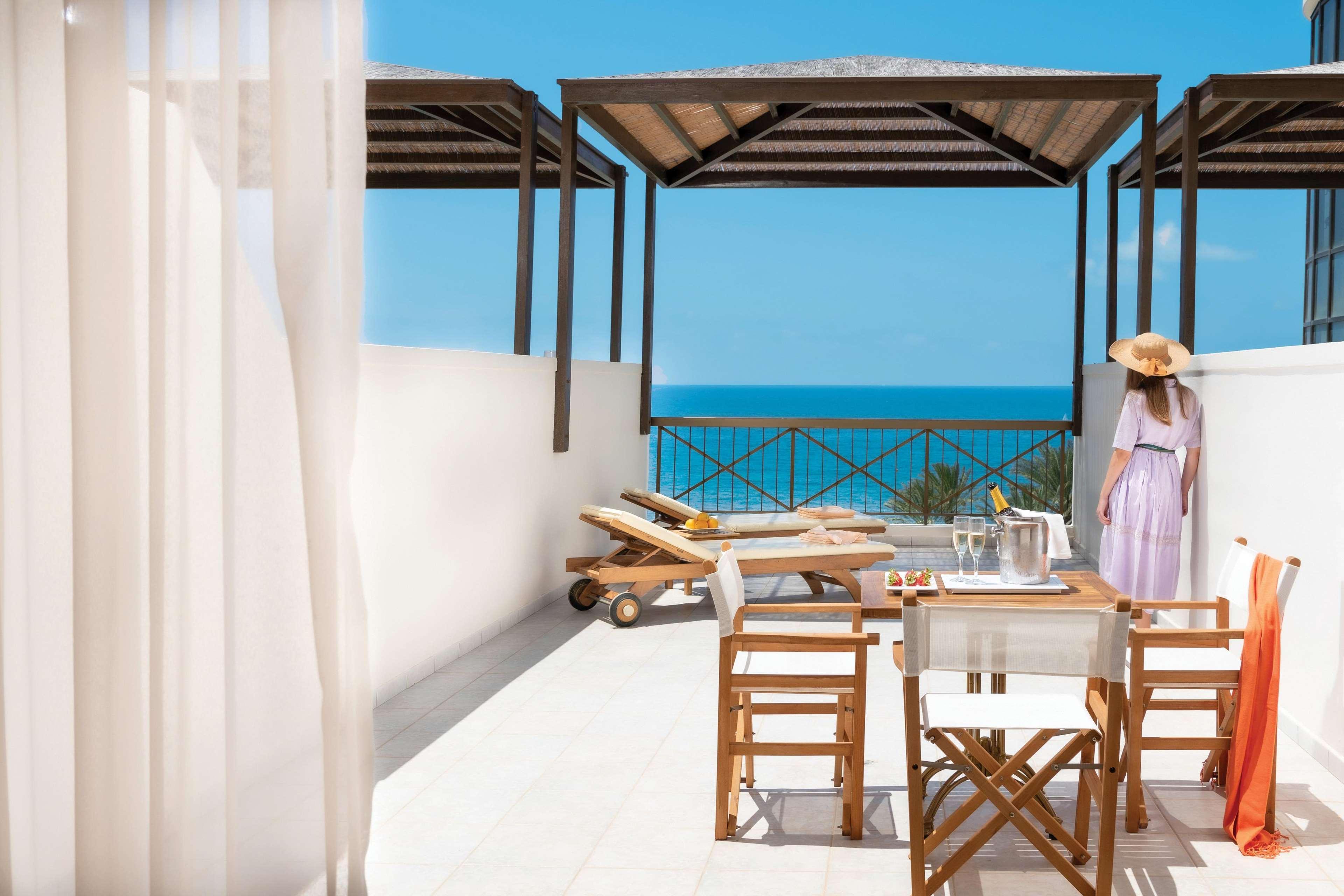 Constantinou Bros Athena 4* Geroskipou