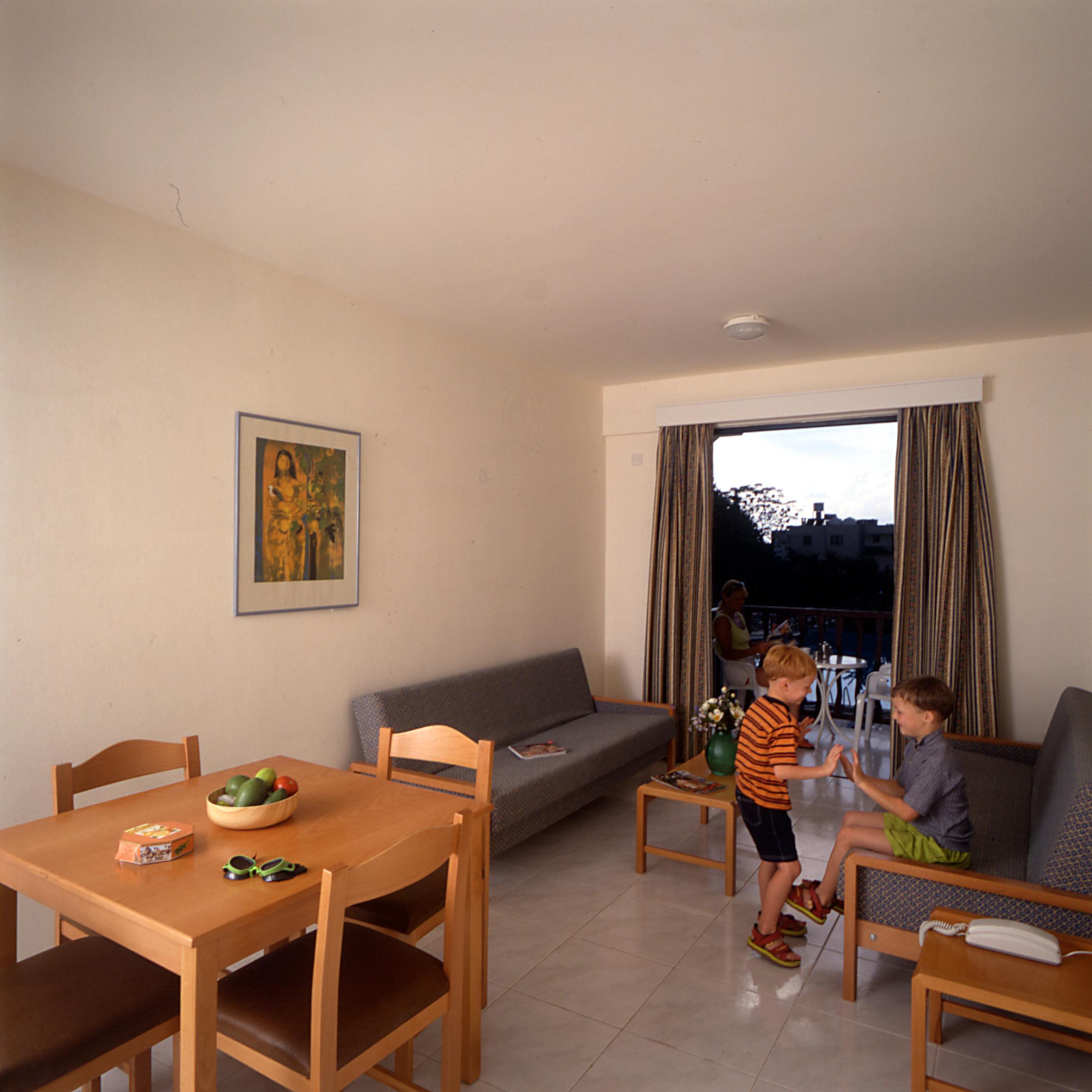 Anemi & Hotel