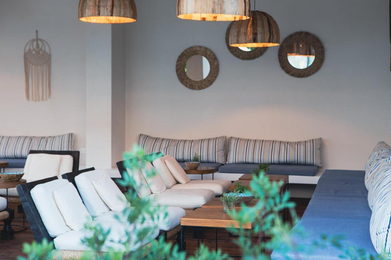 Hotel Anemi &