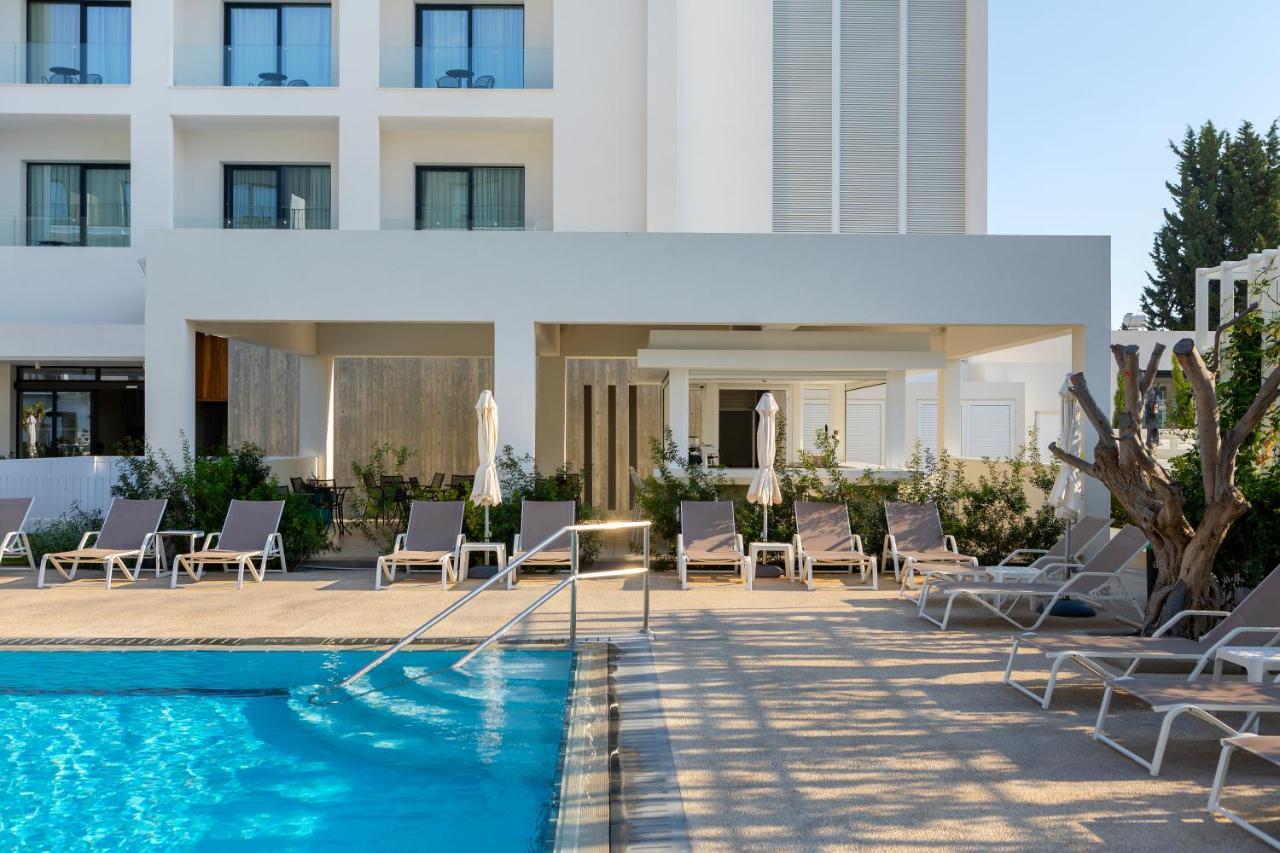 Anemi & Hotel 4*