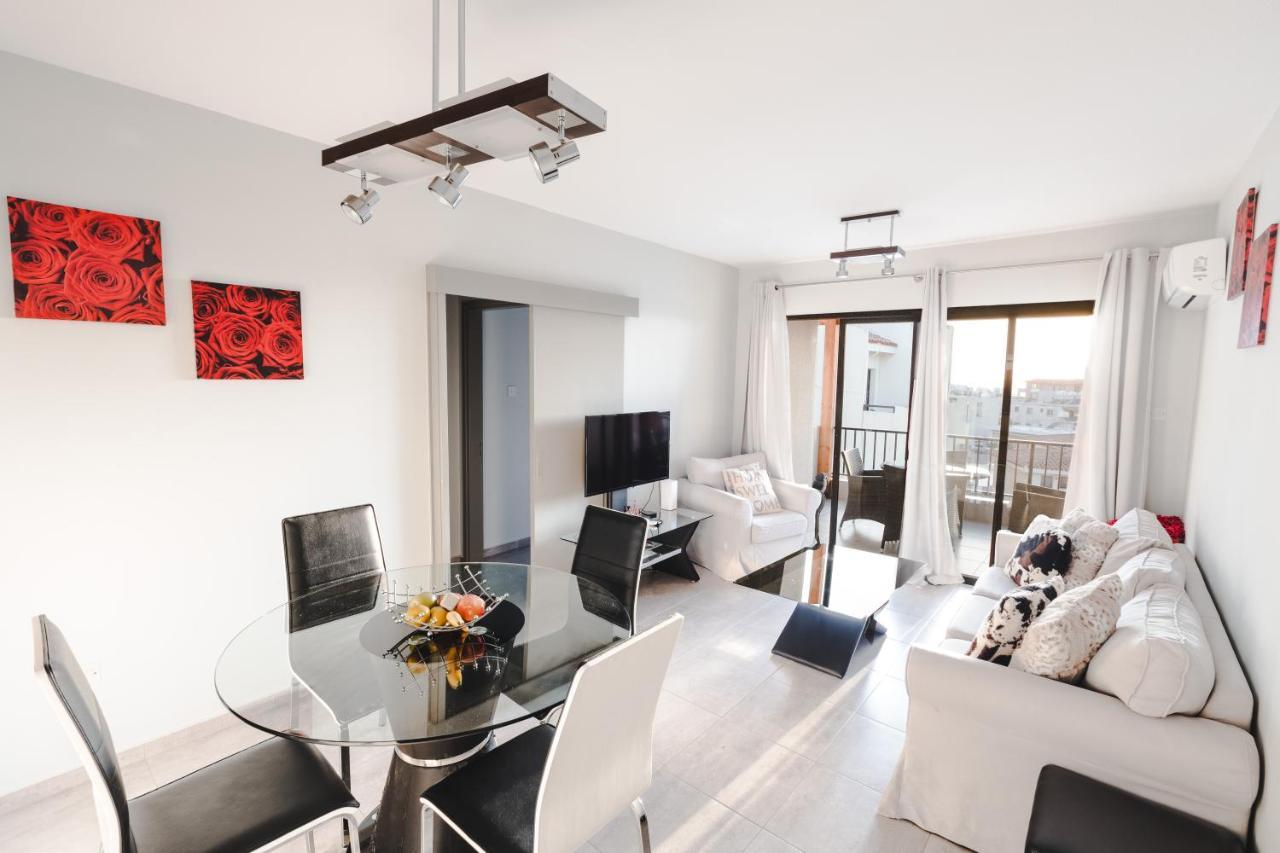 Alexis - Lovely 2-bedroom With Swimming Pool Paphos