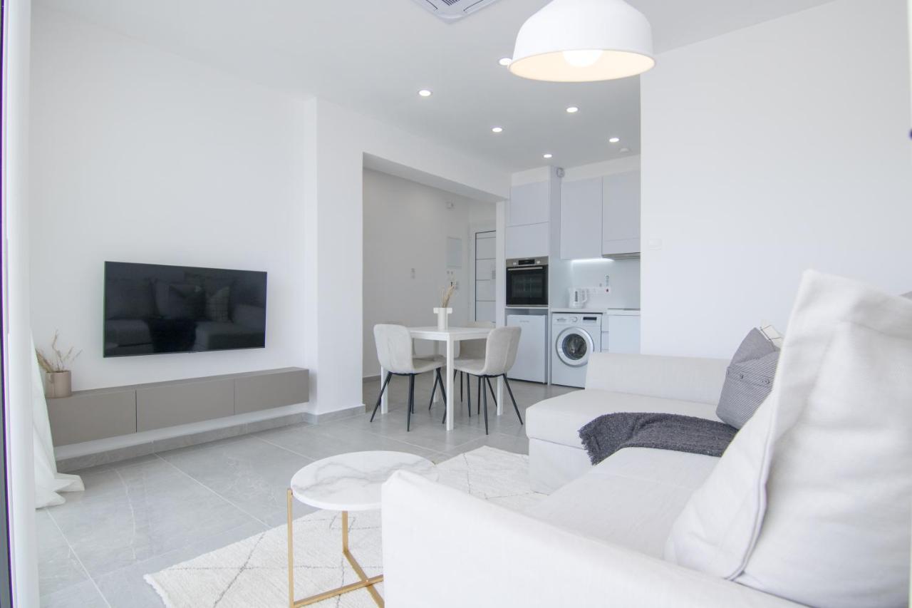 Phaedrus Living Seaview Modern Flat Limnaria 134 * Paphos