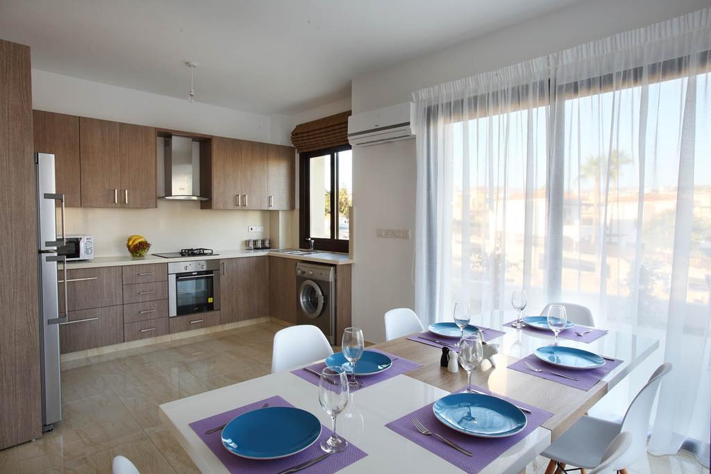 Golden Villas *