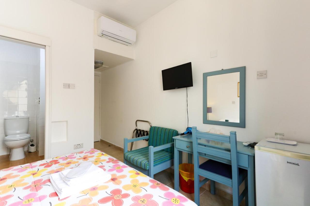 Axiothea 2* Paphos