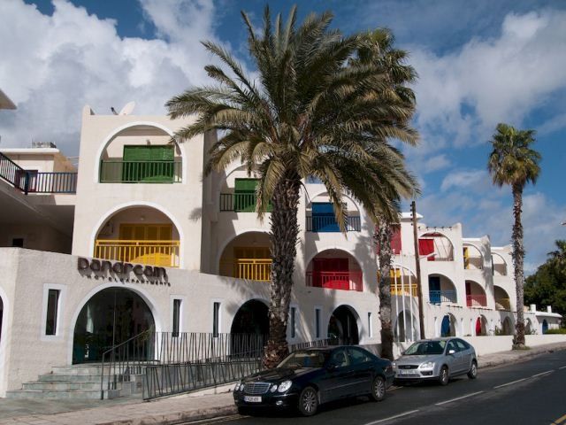 Aparthotel Pandream 3*