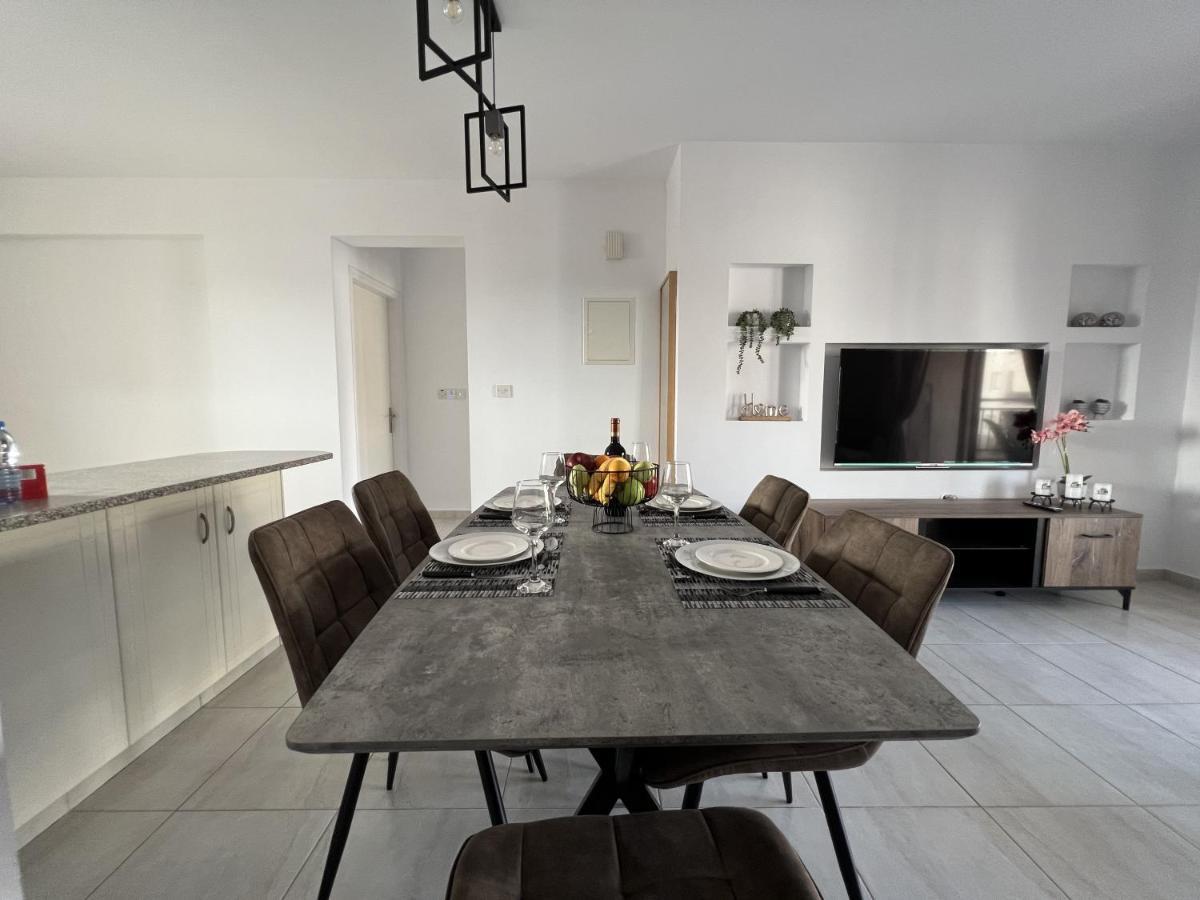 Apartment Royal-seacrest Paphos-center Vip