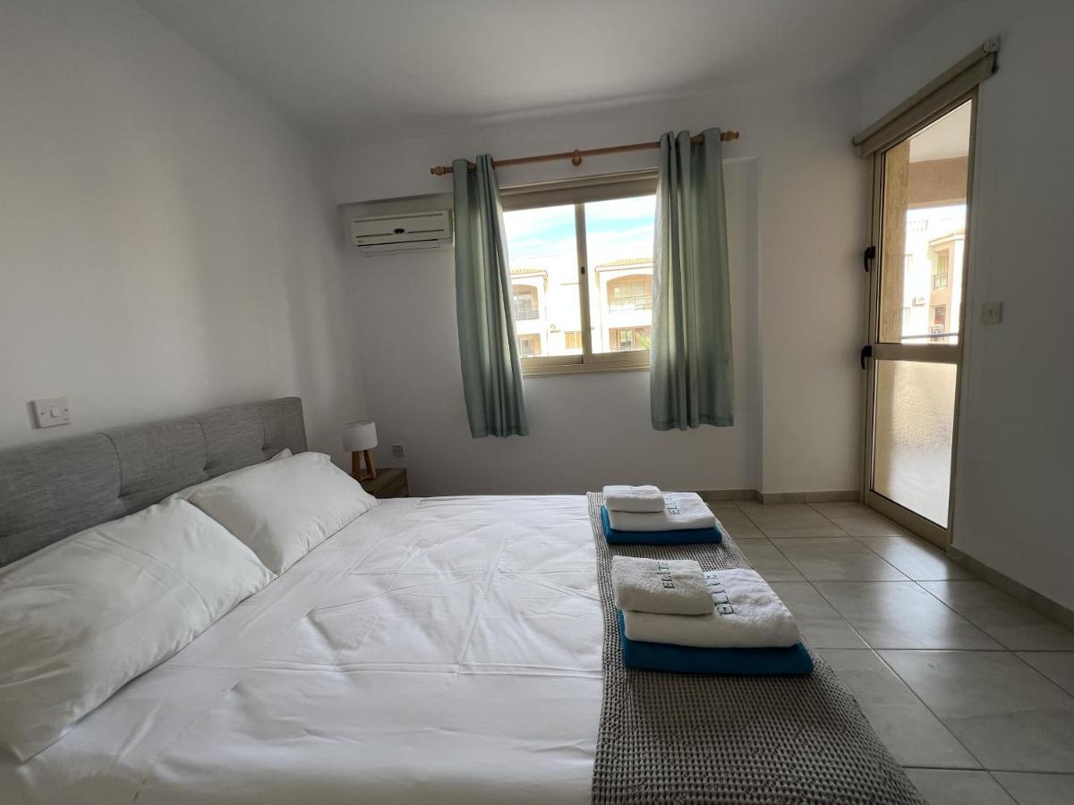 Royal-seacrest Paphos-center Vip Apartment *