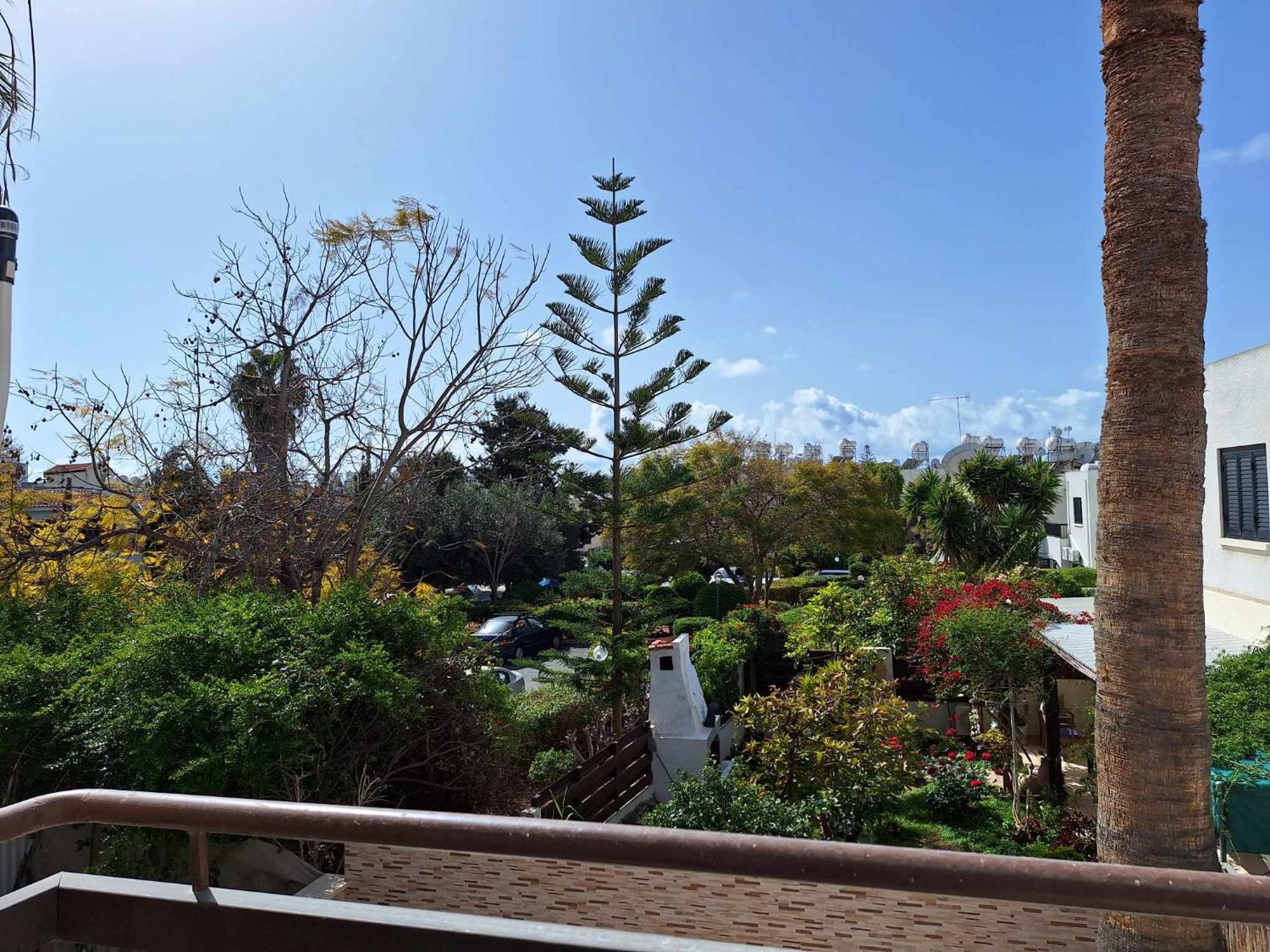Apartment Stylish Kato Close To & Vibrant Harbor Life *