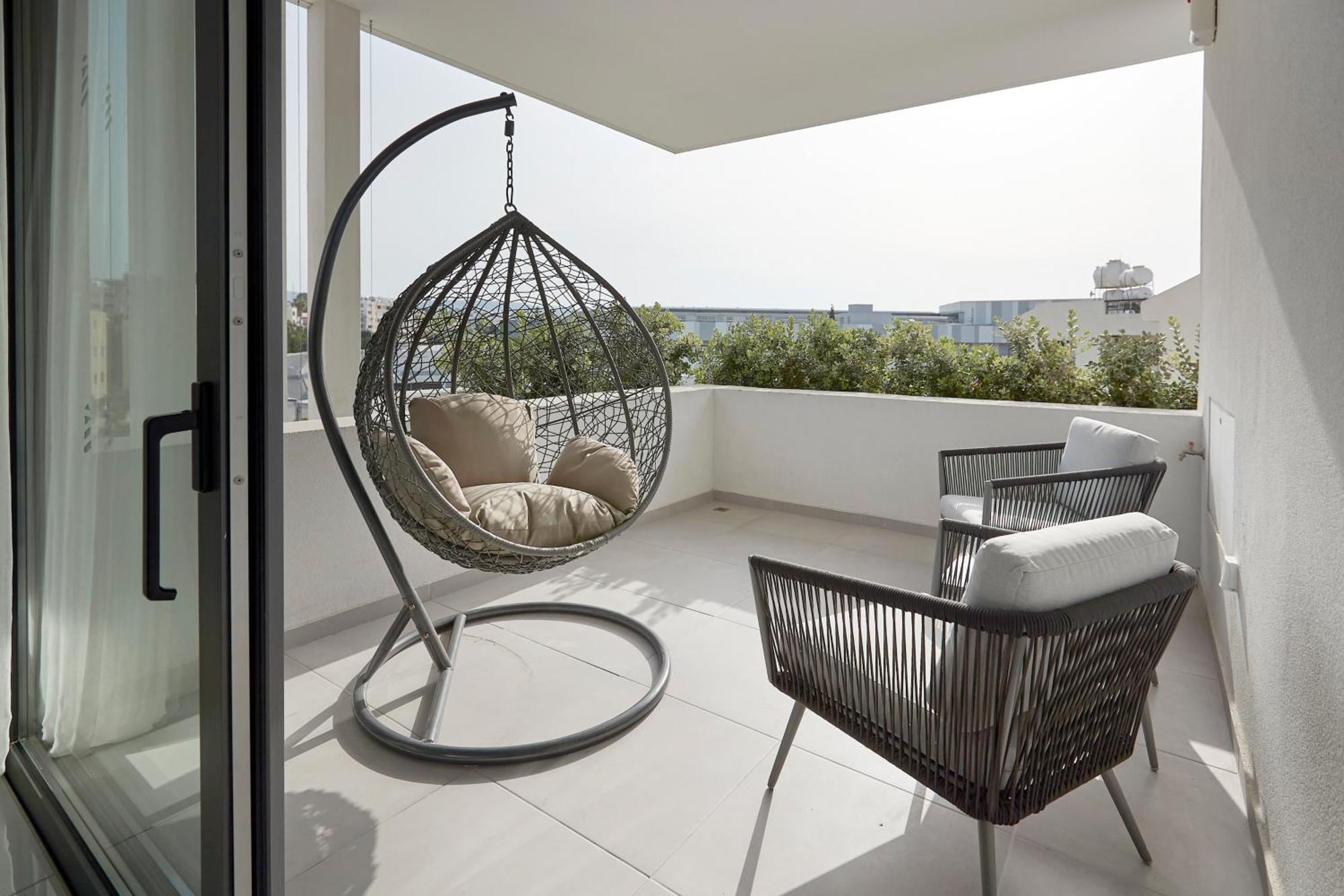 Downtown Park Aparthotel Paphos