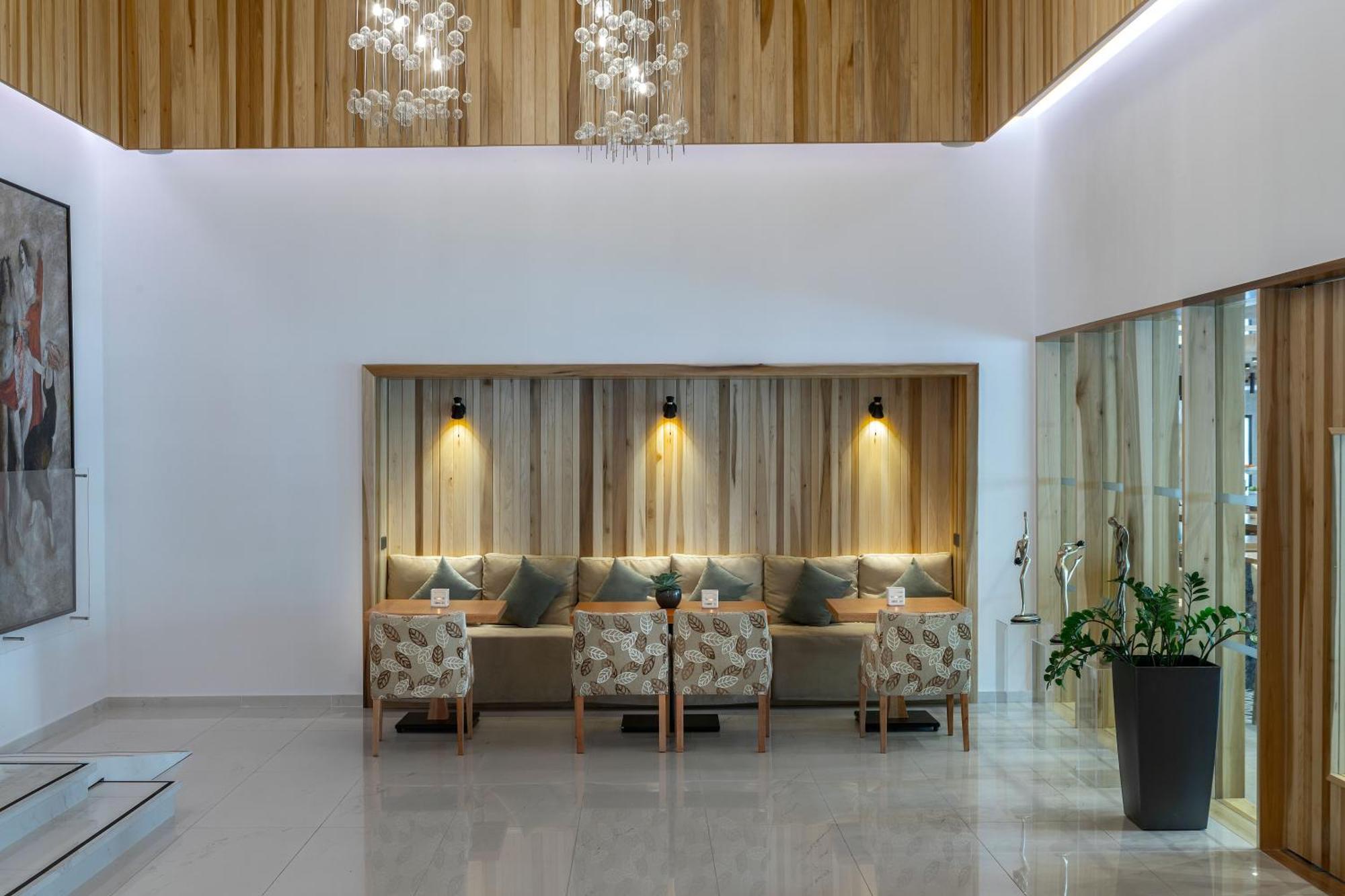 Anemi & Hotel Paphos