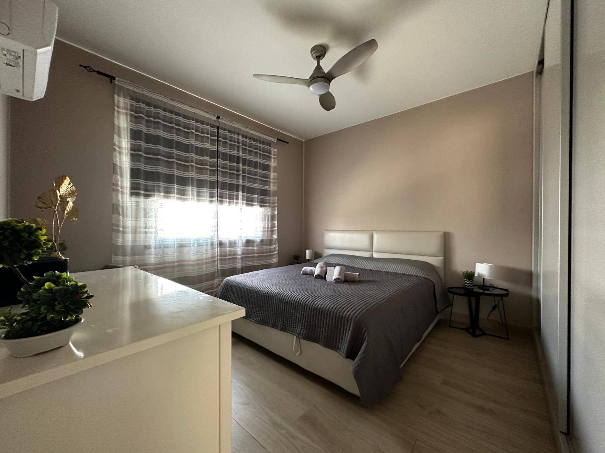 Faros Sea View Apartment Paphos