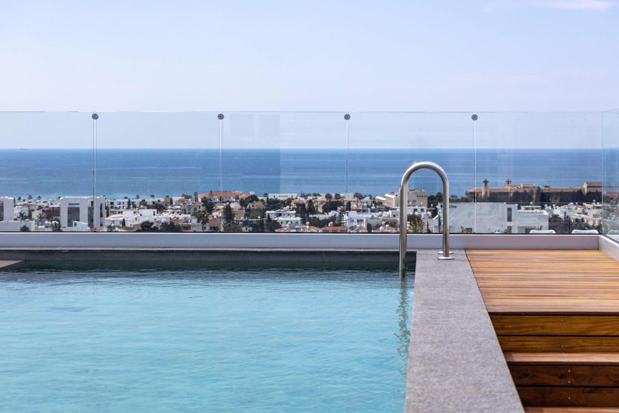 Premier 105 1 Bed Paphos
