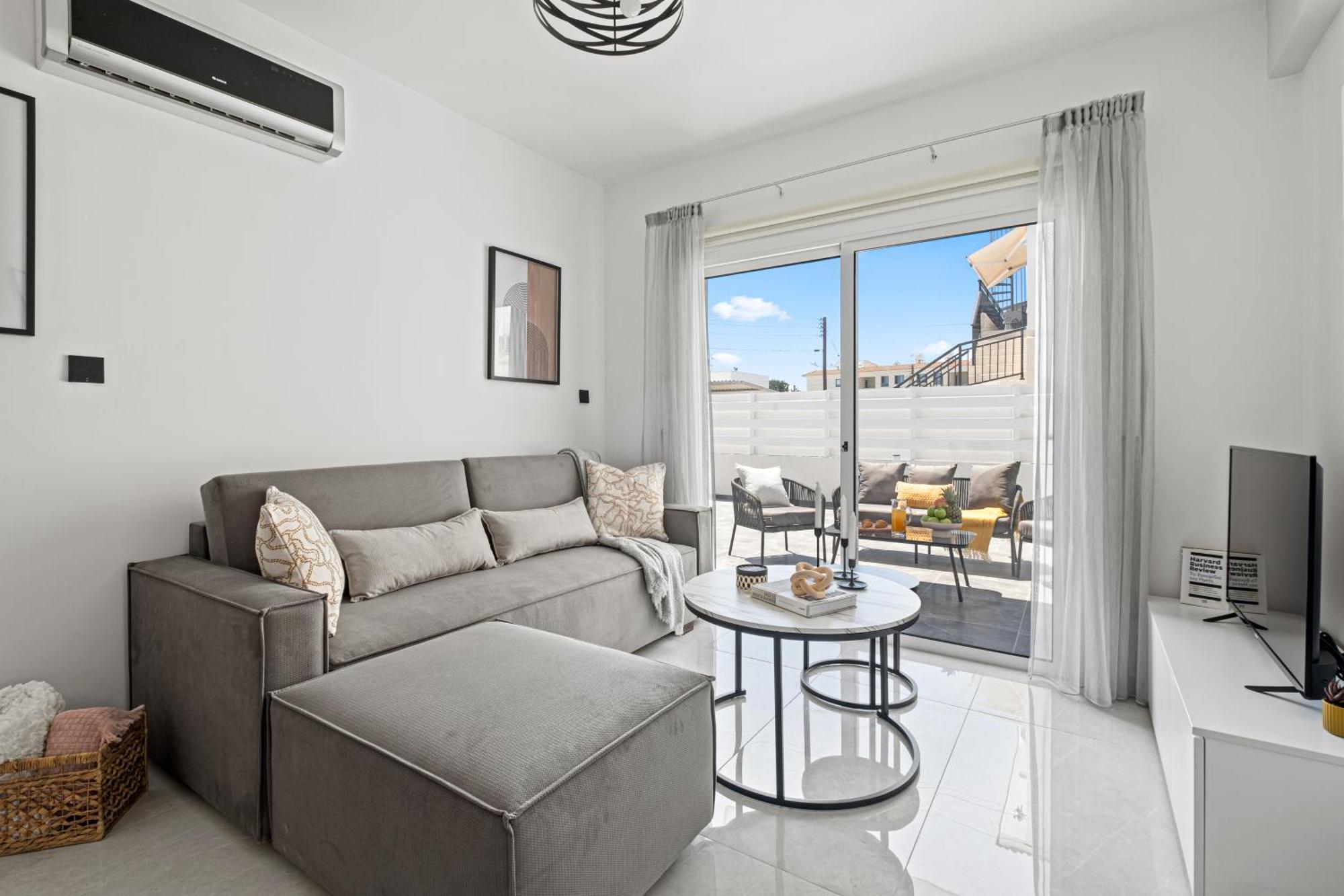 Amber By Nomads Apartment Paphos
