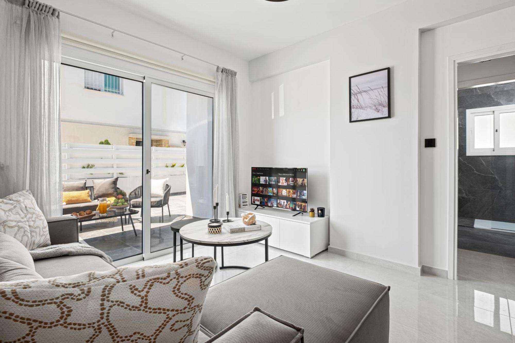 Amber By Nomads Apartment Paphos