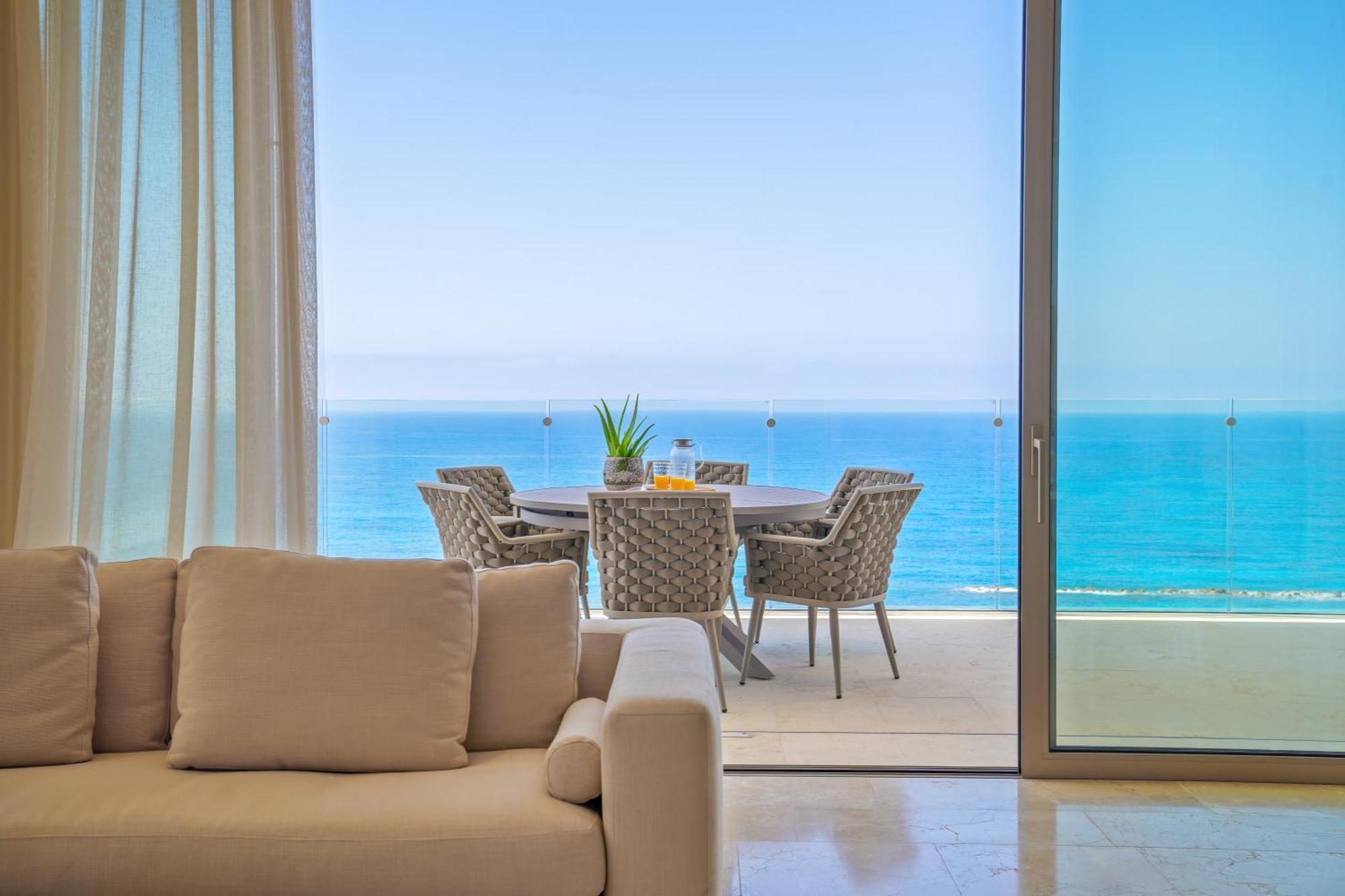 Soho Apartment *