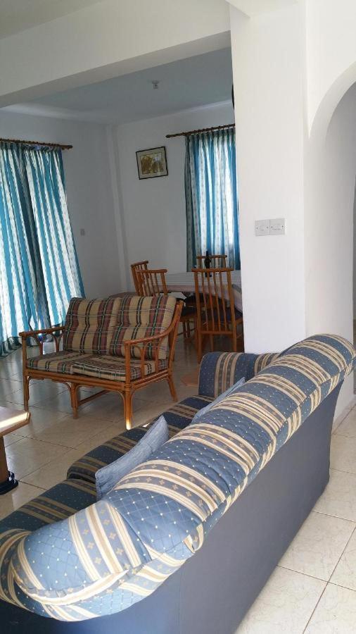 Queen Eyridiki Luxury 1 Villa Paphos