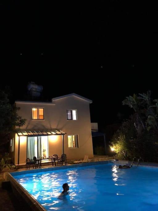Queen Eyridiki Luxury 1 Villa Paphos