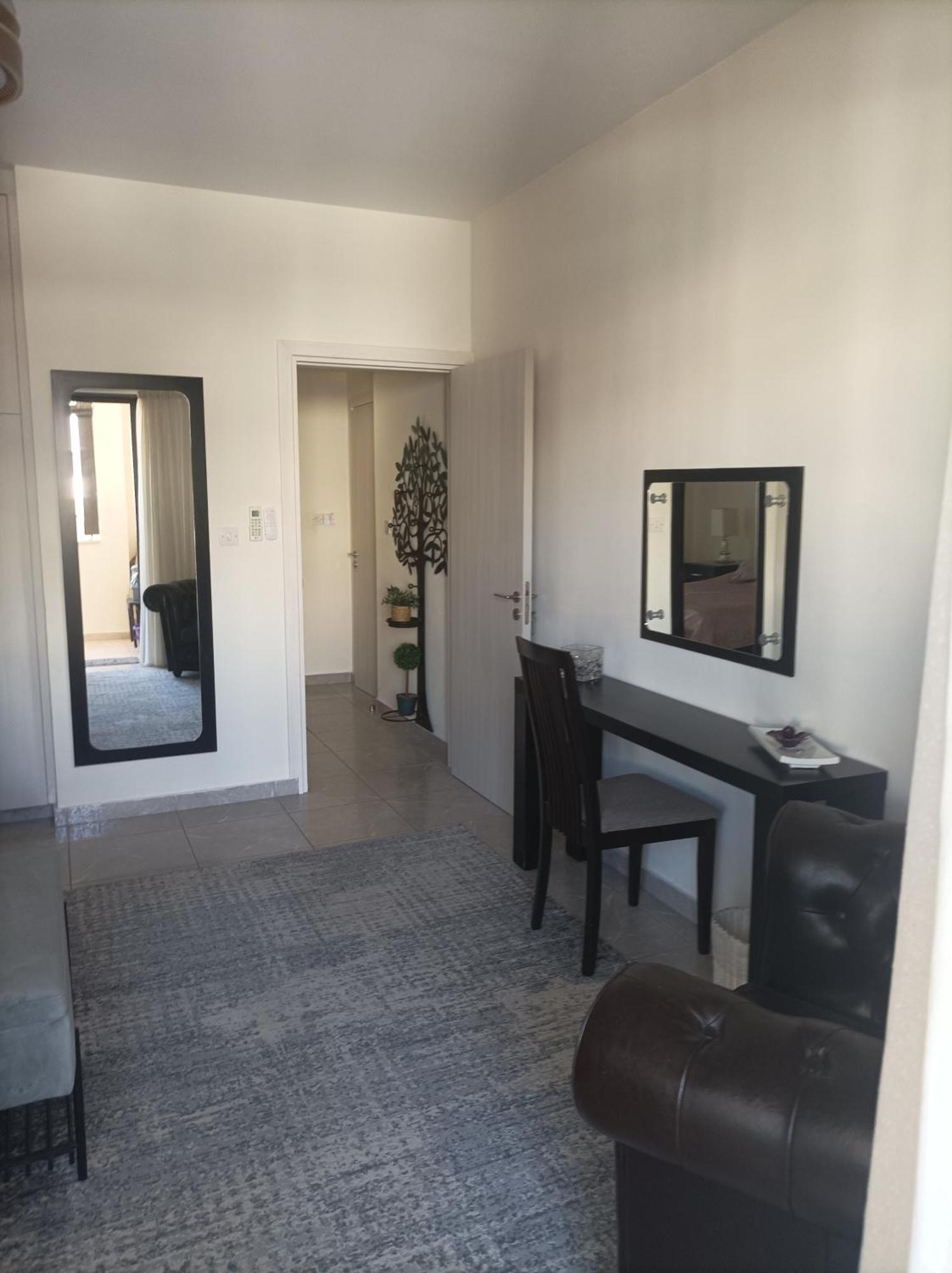 Apartment Queens Garden By Kings Mall Paphos