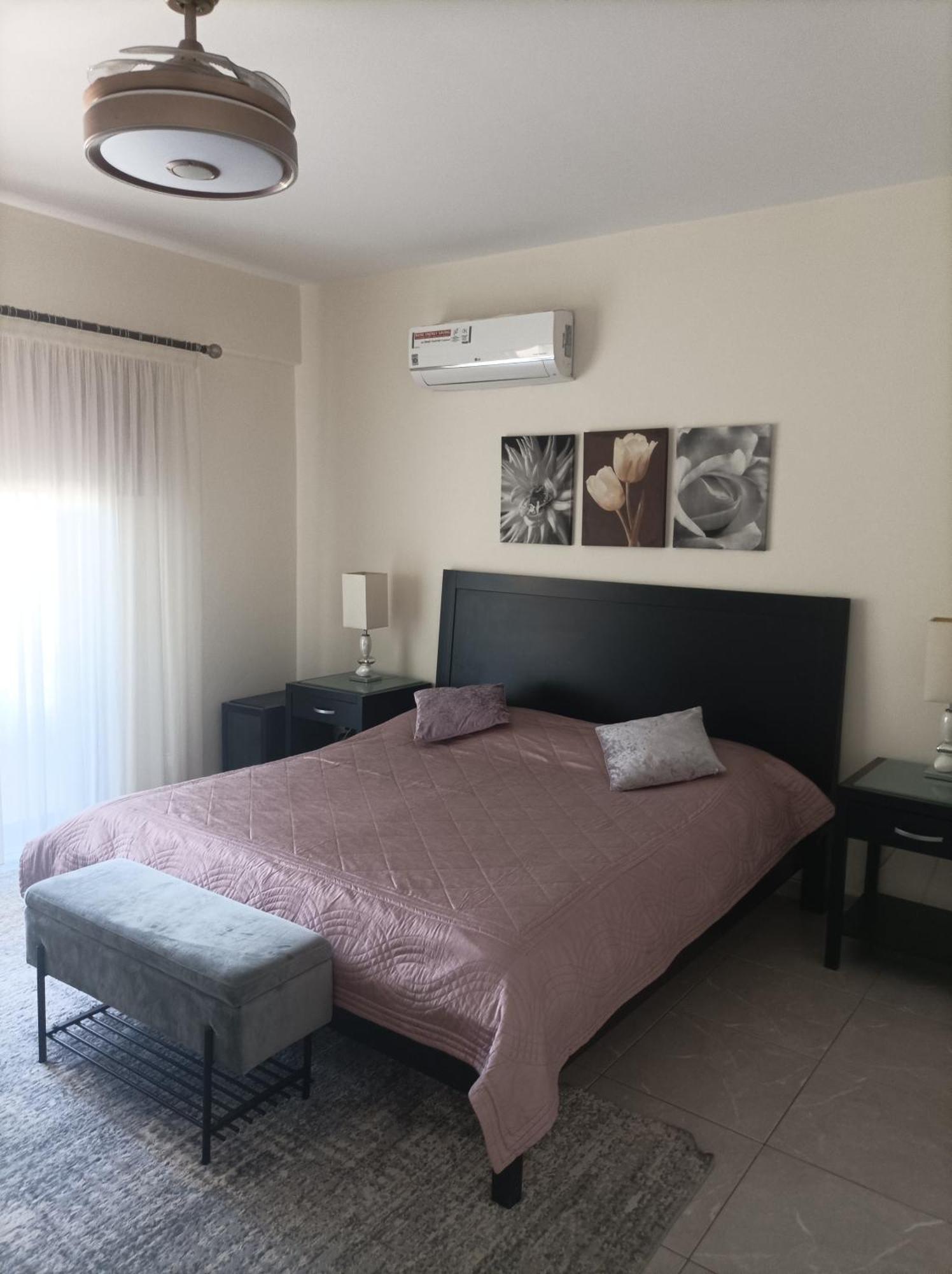 Queens Garden By Kings Mall * Paphos