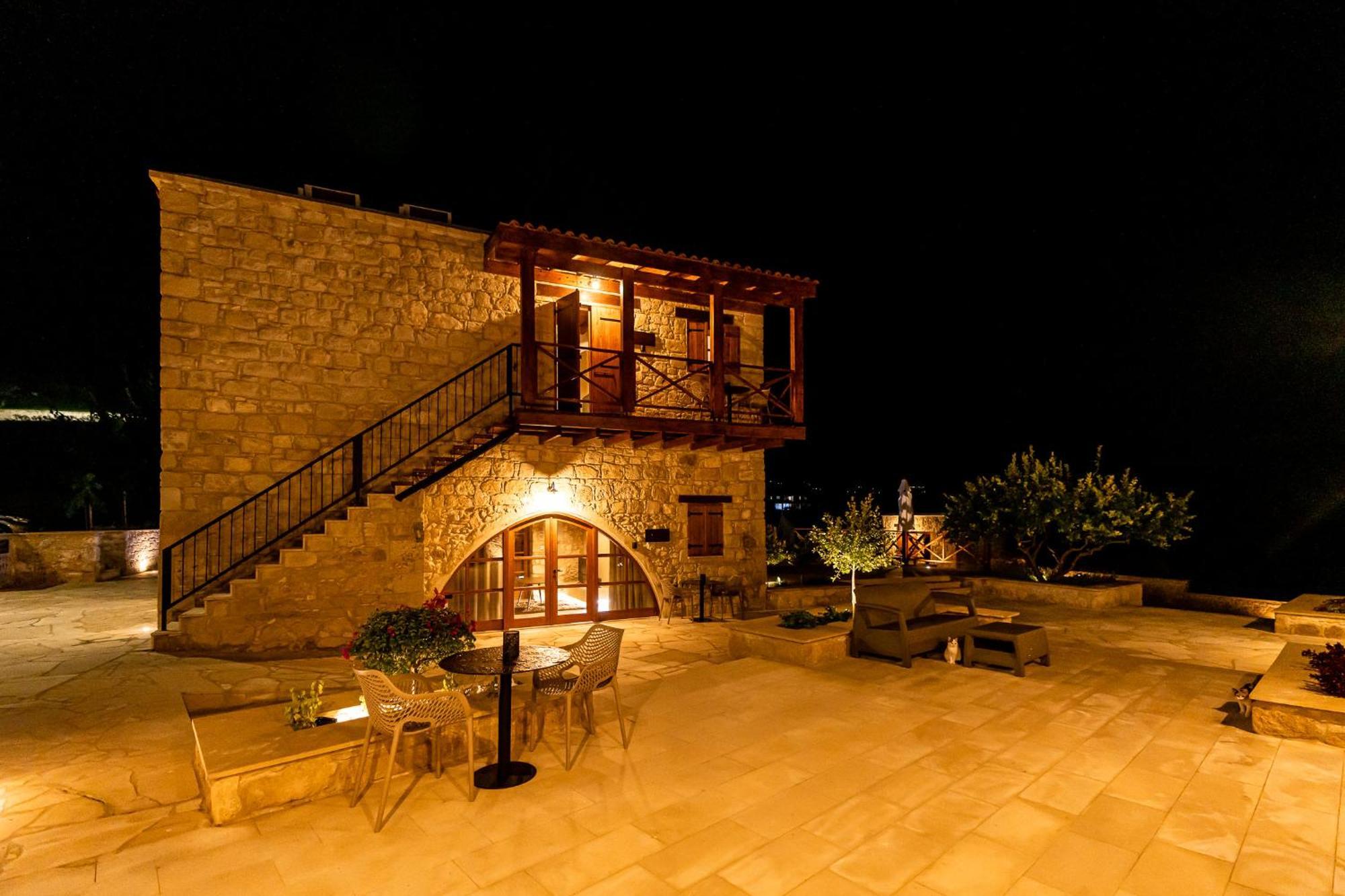Harma Traditional Boutique * Paphos