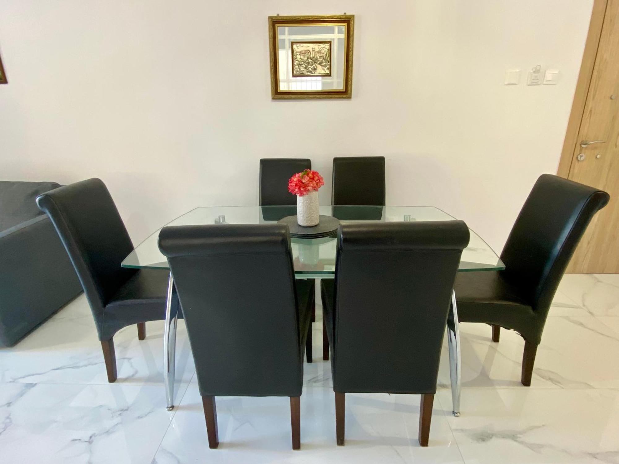 Apartment Seaside Two Bedroom Modern Flat In Tourist Area Paphos