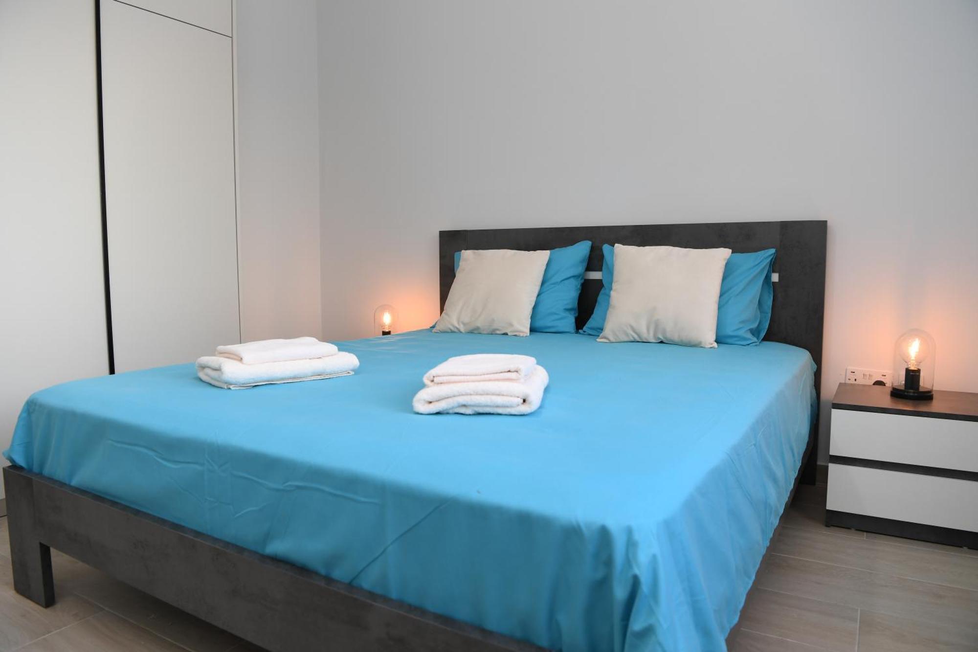 Alexis - Newly Renovated 2-bedroom With Swimming Pool * Paphos