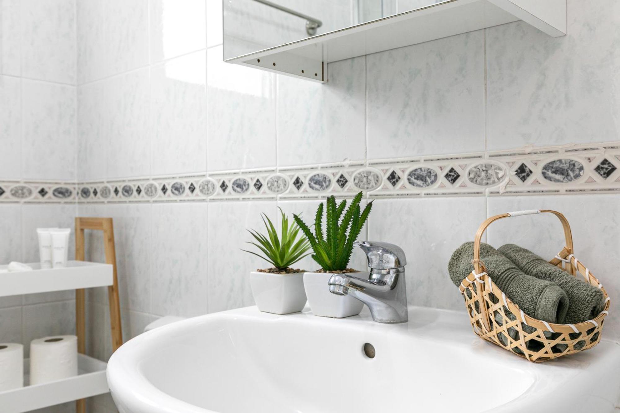 Limnaria Gardens Superb By Vichy Holidays Villa *