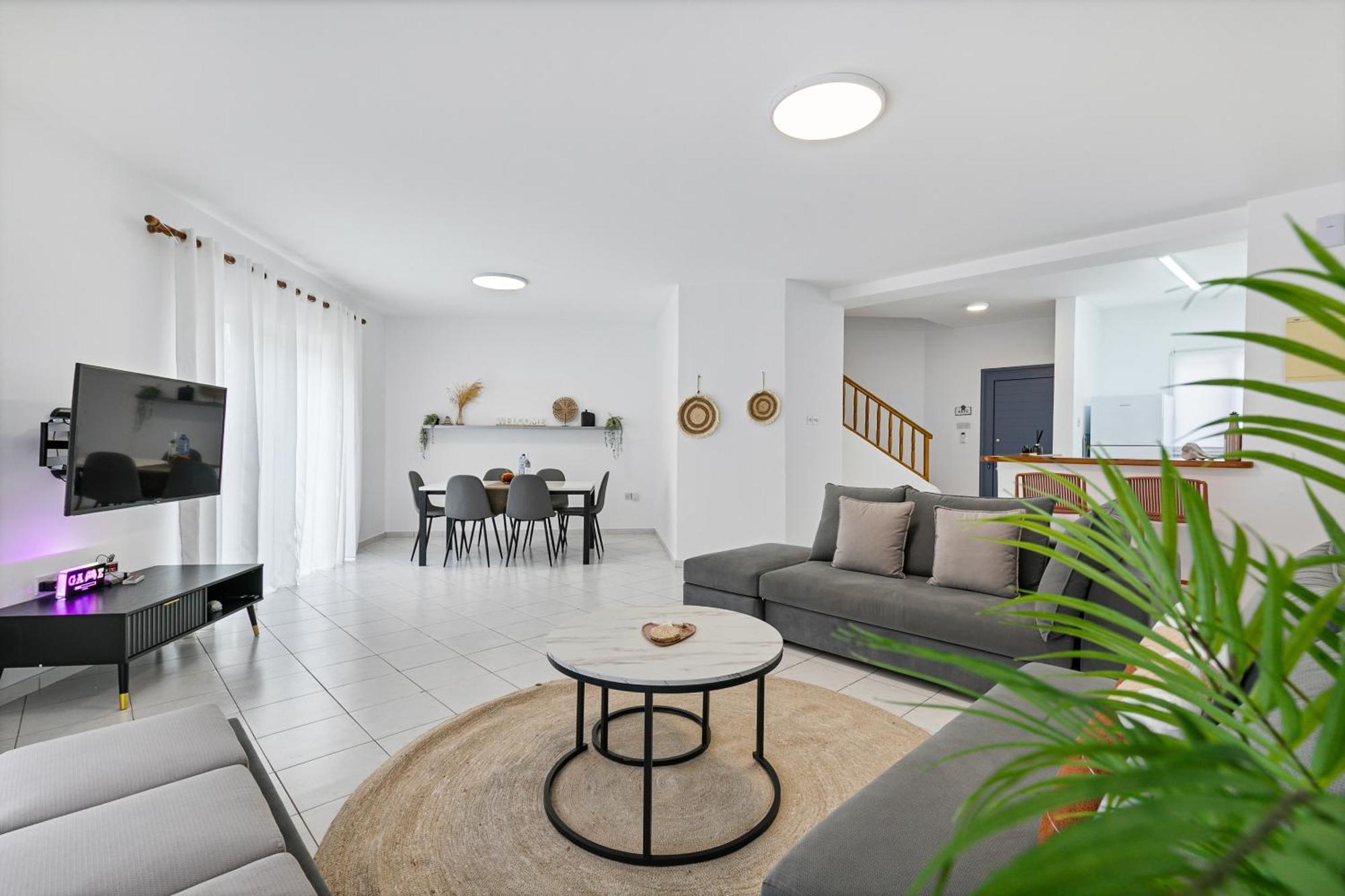 Limnaria Gardens Superb By Vichy Holidays Villa