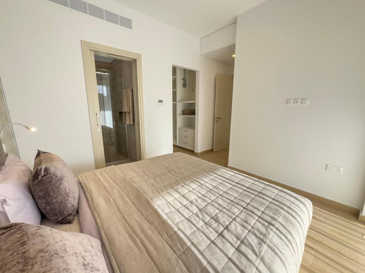 Apartamento Malberry Park 102 - Modern 2 Bedroom With Pool, Gym, Jaccuzi